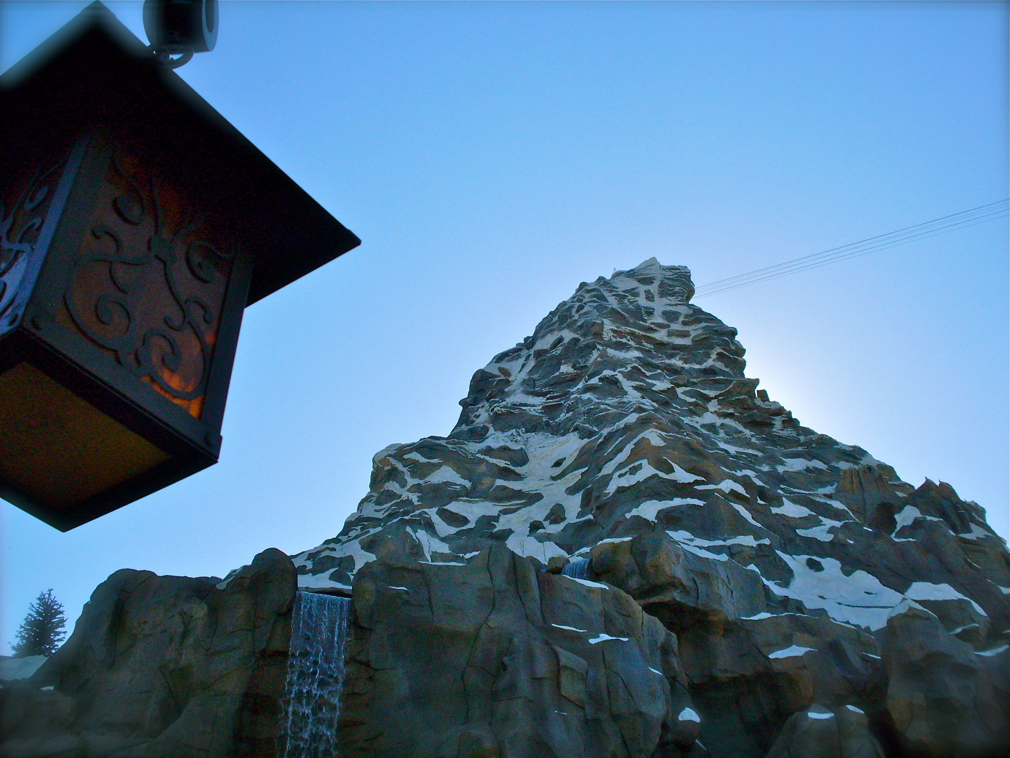 Matterhorn Disneyland