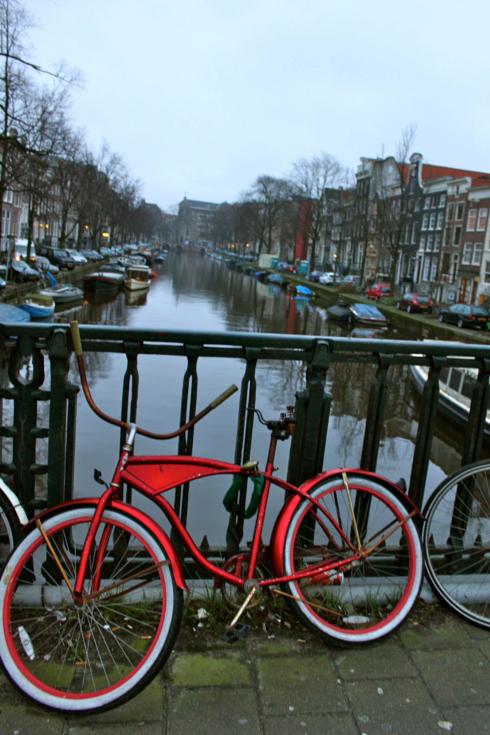 amsterdam canals netherlands