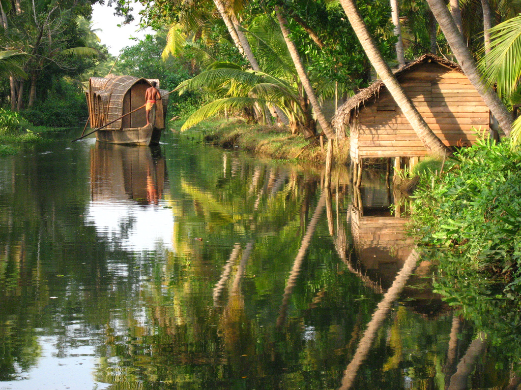 kerala houseboat india