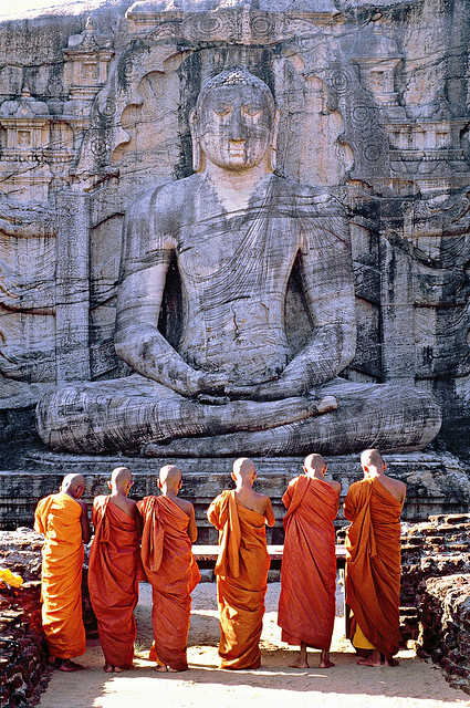 Monks visiting Polonnaruwa